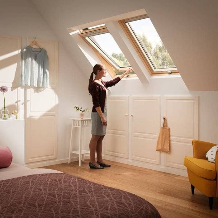 VELUX Okno drewniane 3-szybowe otwierane od dołu GLL 1061B (MK06 78x118), miniatura 7